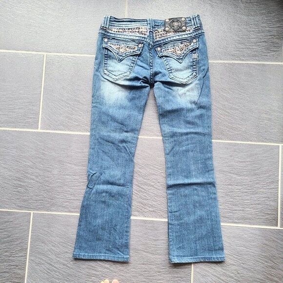 Miss Me Signature Rise Boot Cut Sequin & Embroidered Pockets Blue Denim Jeans 28 - Picture 8 of 16